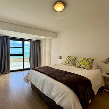 Loddey'S Self Catering Apartments - By Beach Collection Strand Bagian luar foto