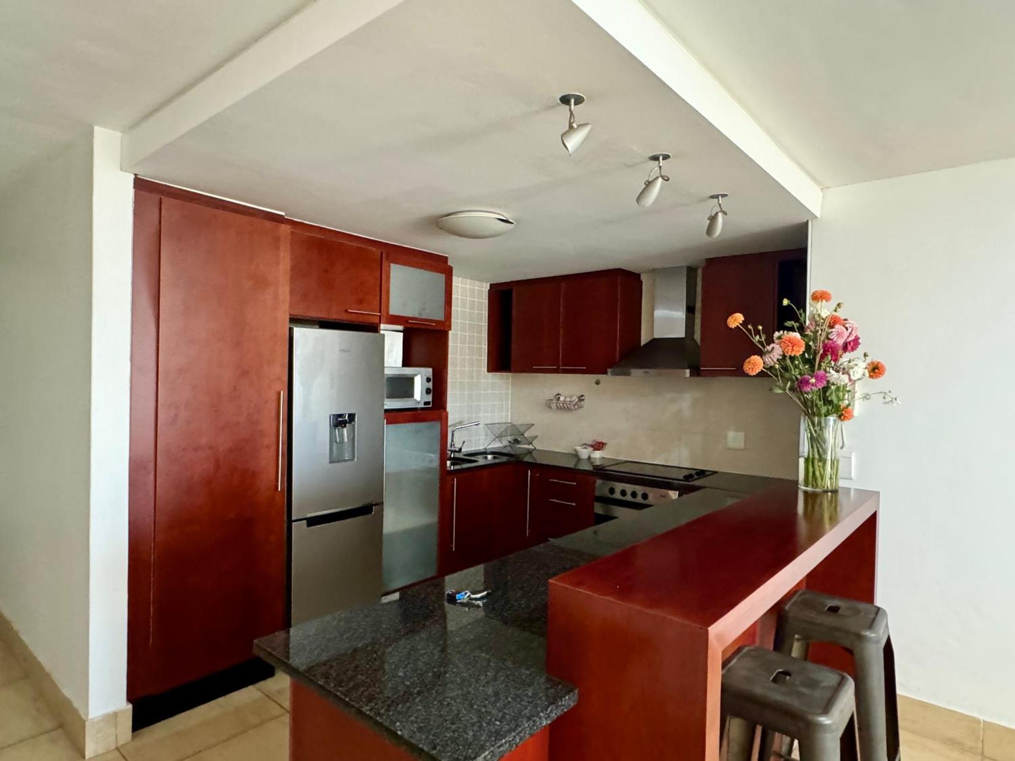 Loddey'S Self Catering Apartments - By Beach Collection Strand Bagian luar foto